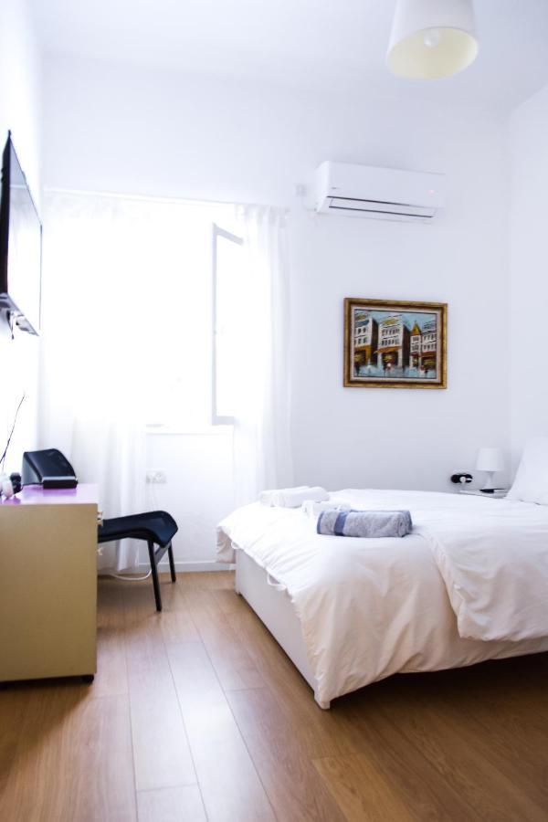 Prague Tlv By Paybox Lägenhet Tel Aviv Exteriör bild