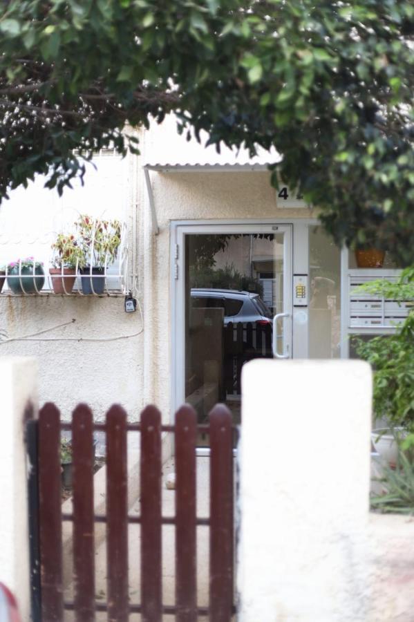 Prague Tlv By Paybox Lägenhet Tel Aviv Exteriör bild